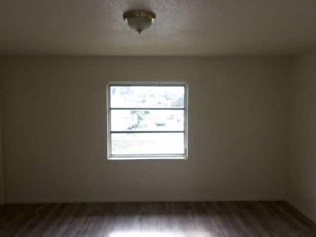 Photo - 218 S Tampa Ave Unit 8