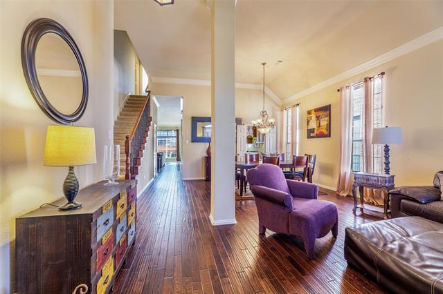 Photo - 920 Fannin Dr