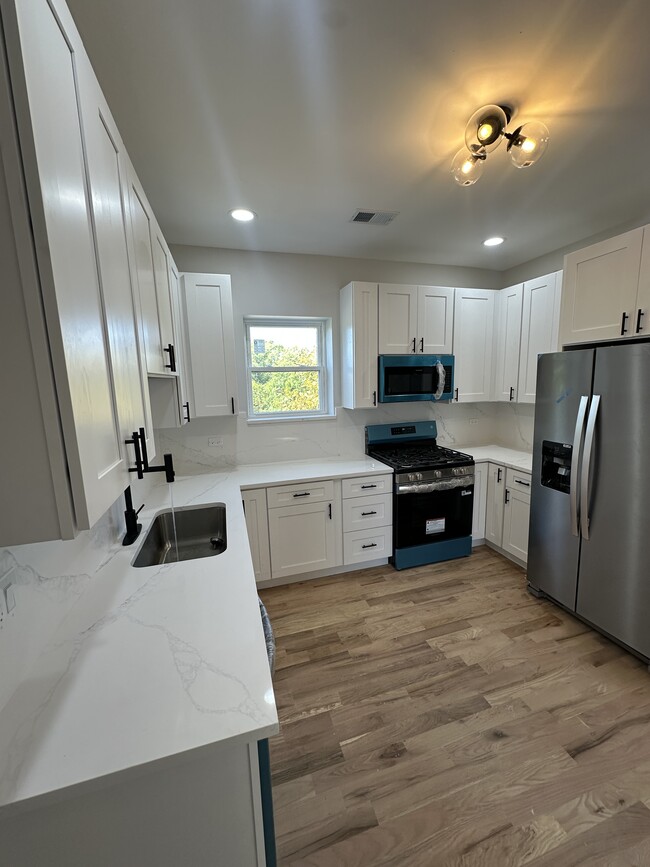 Photo - 7545 S Peoria St Unit 1