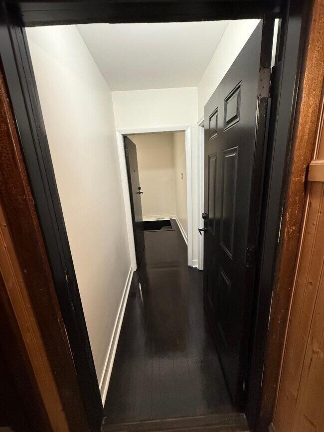 Photo - 4523 N Keokuk Ave Unidad Garden