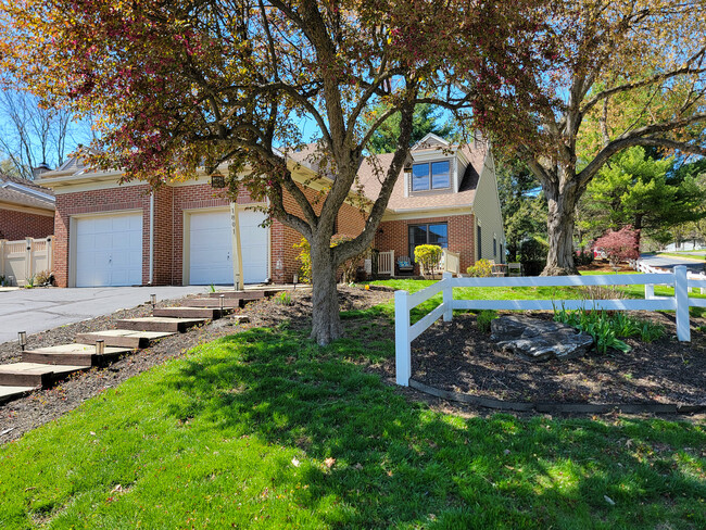 Photo - 1801 Spring Ridge Ln Townhome
