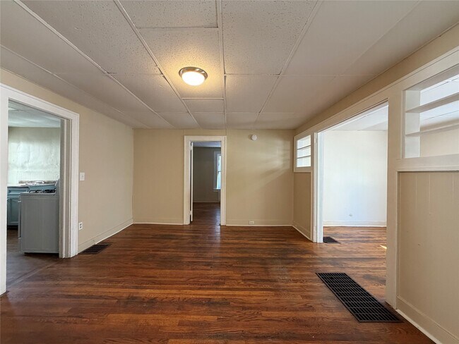 Photo - 107 Glenwood Ave