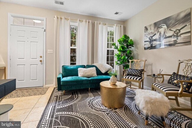 Photo - 5804 Summers Grove Rd