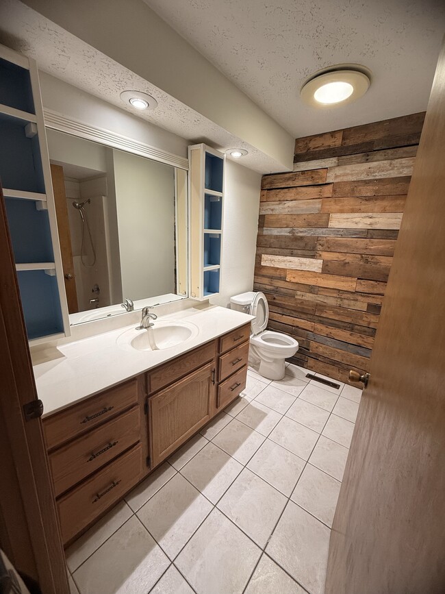 2584 W Village Terrace