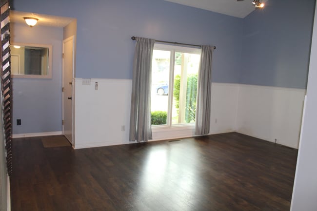 7 Crouch Ct