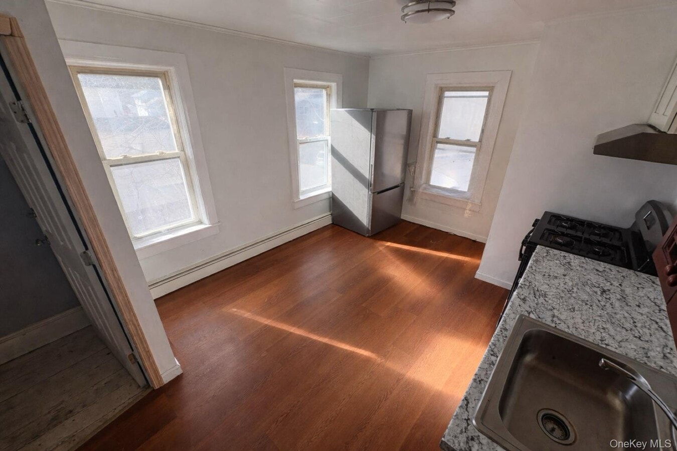 Photo - 203 W Main St Unit 2