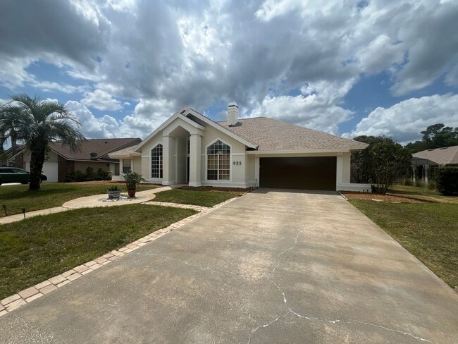 Photo - 935 Shriver Cir