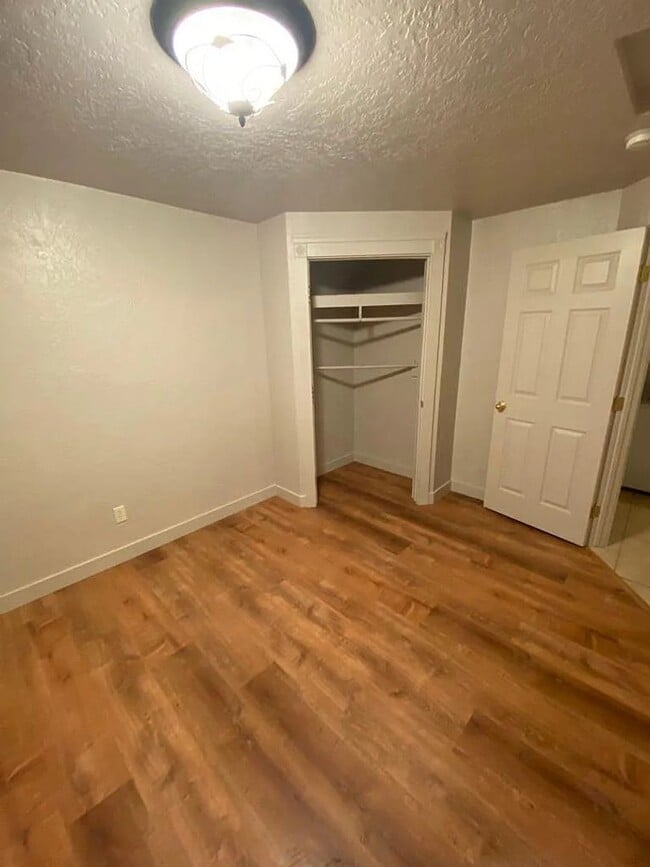 Photo - 541- 6th st Unidad #2