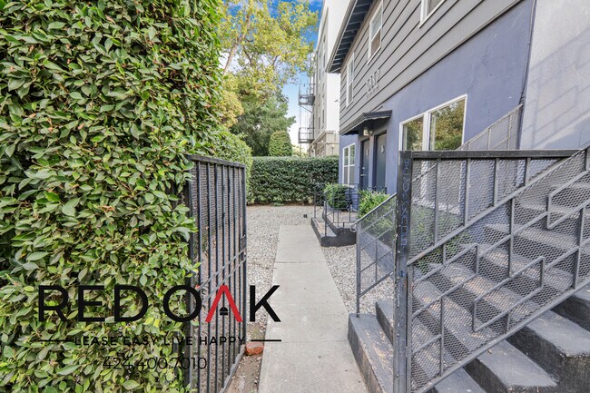 Photo - ~1 Month FREE~ Charming First Floor Studio... Unidad 1A