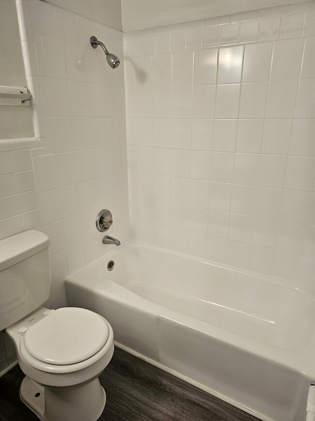 Oakwood Apartments Jacksonville, AR