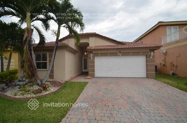 Building Photo - 13081 SW 54th Ct