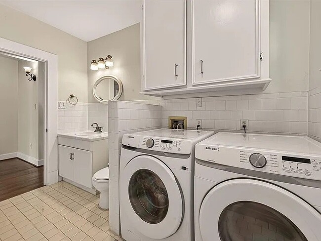 Photo - 1514 Glasholm Dr