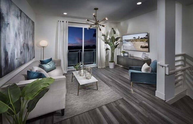 Building Photo - 981 41st St Unit 115