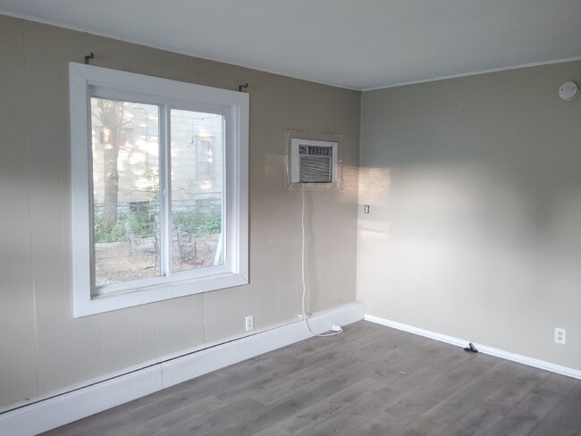Photo - Charming 3BR Home in Heart of West 7th – St. Paul Unit 1