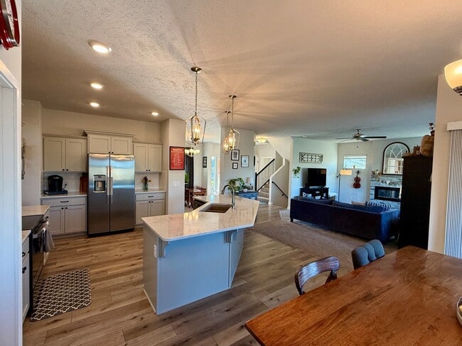 Photo - Home For Rent In Papillion