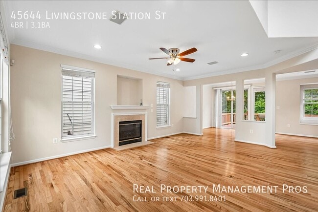 45644 Livingstone Station St