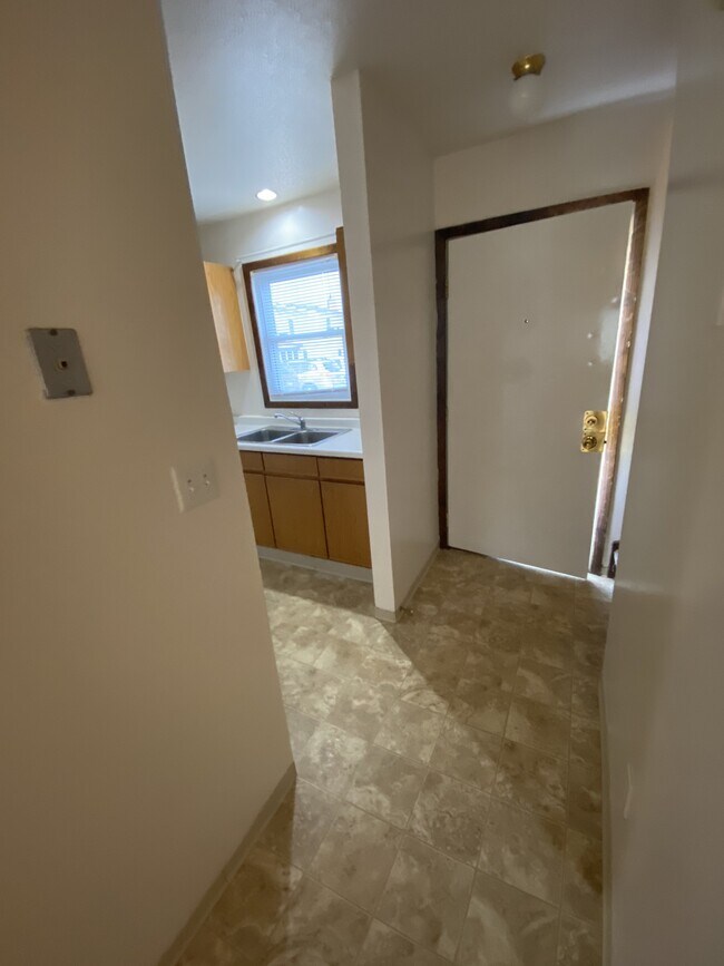 Photo - 925 N 43rd St Unit #925