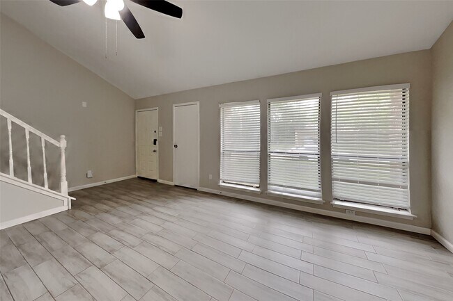 Photo - 18319 Autumn Trails Ln