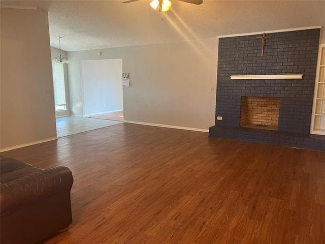 Photo - 1924 Berkner Dr