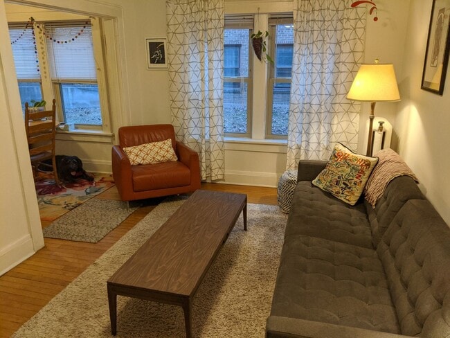 The Riviera Apartments