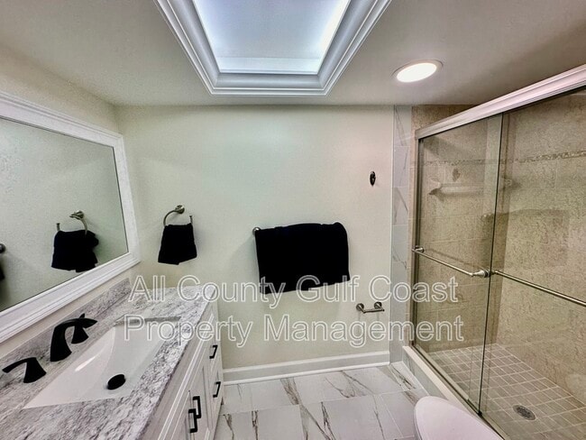 Photo - 512 W Venice Ave