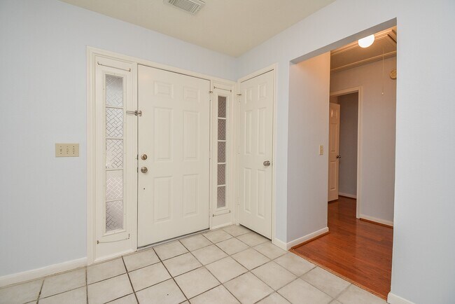 Photo - 1319 Irish Mist Ct