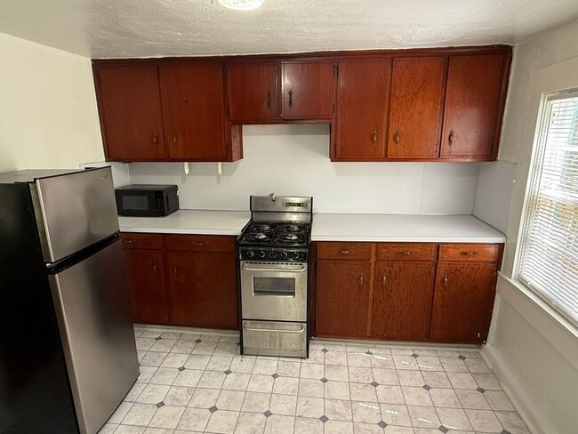 Photo - 2706 Norris Rd