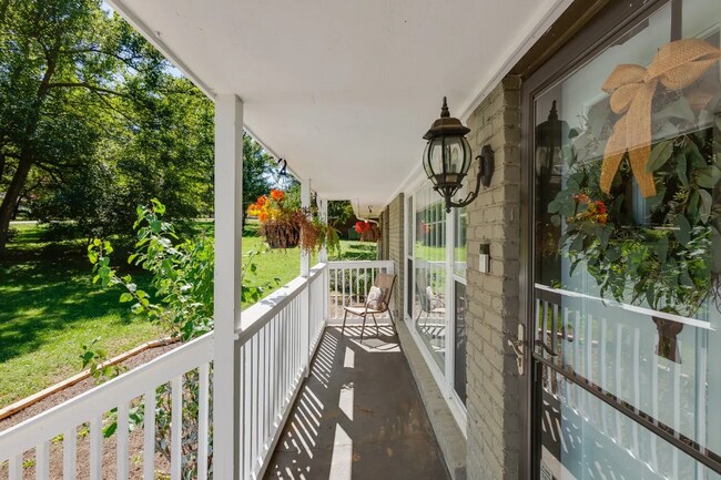 Photo - 4417 Saunders Ave