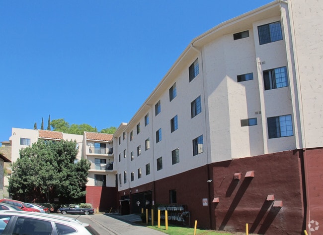 Hansen Heights - Hansen Heights