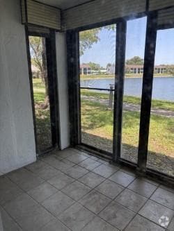 Building Photo - 201 Lake Pointe Dr Unit 107 Rental