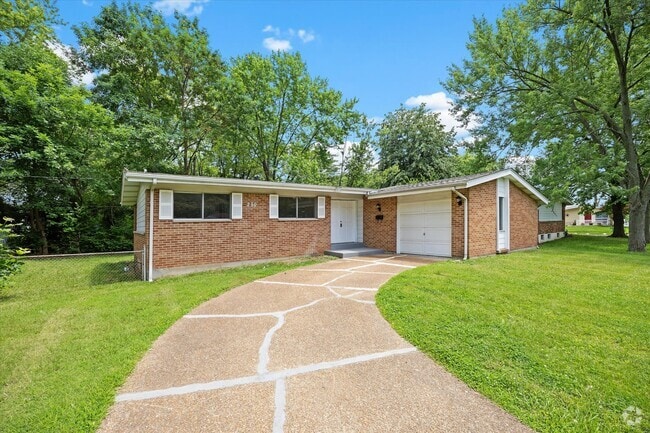 Building Photo - 250 Countryside Dr Rental
