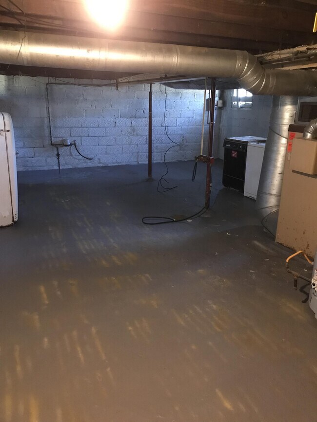 624 W Dewey Ave Rental For Rent in Youngstown, OH