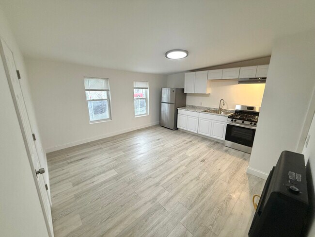 Photo - 25 13th St Unit 1W