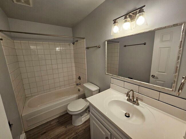 Photo - Beautifully Remodeled Condo in the Valley