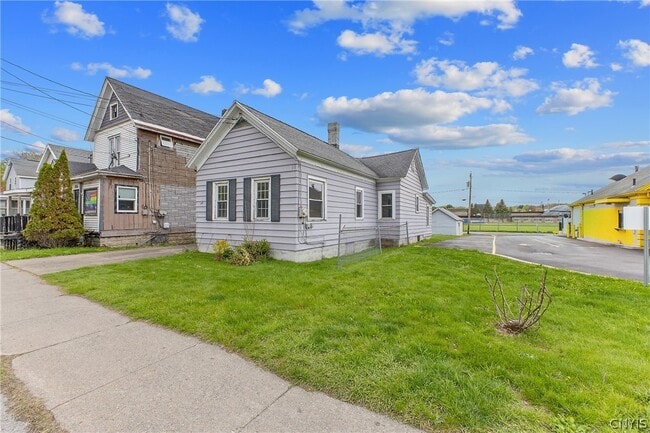 Photo - 188 W Bridge St