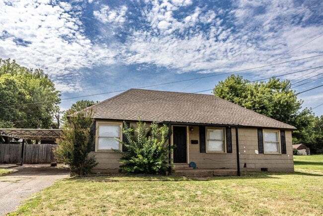 Building Photo - Single family 2 bed 1 bath home near SWOSU