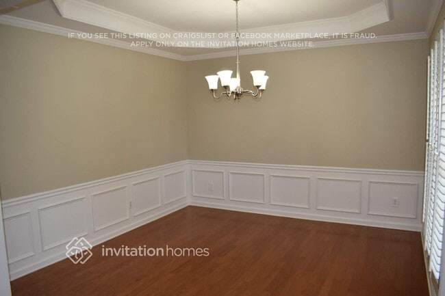 Photo - 634 Lorimore Pass