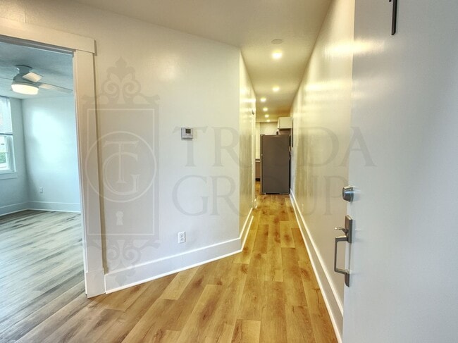 Photo - Avail Sept 1: 2BR Apt in Beechview, South Hills. BEAUTIFUL design, Laminate Floors, AC, Pets OK,... Unit FAL1540-1