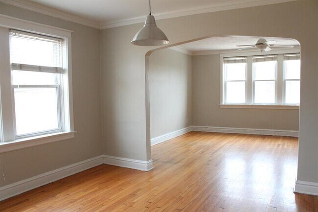 Photo - 3610 Bates St