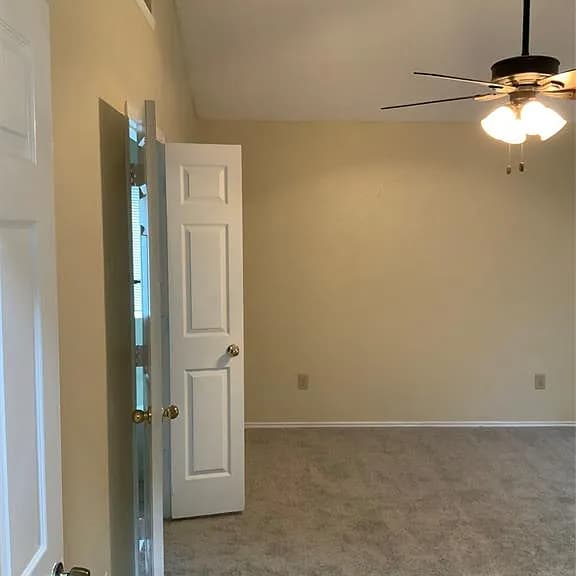 Photo - 624 Beatty Dr