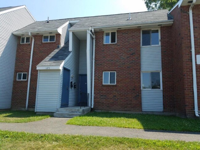 Photo - 121 Hillcrest Ave Unit C