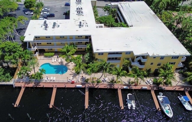 Photo - 815 Middle River Dr Unit 108