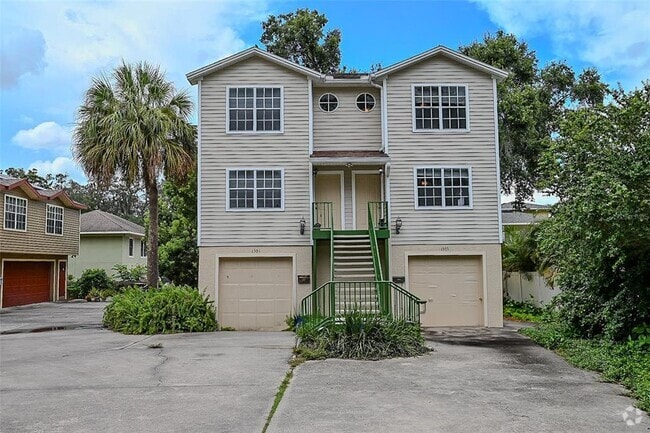 Building Photo - 1301 Greenwood St Rental