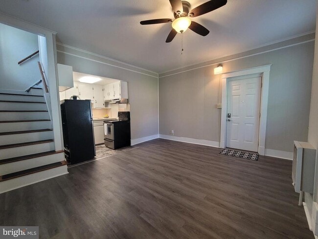 Photo - 537 N Loudoun St