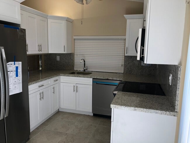 Photo - 9164 SW 132nd Ln