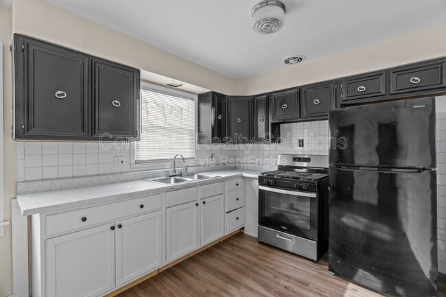 Photo - 7486 Castro Dr