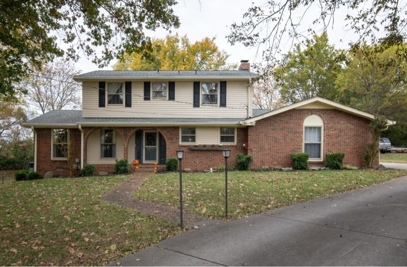 Photo - 170 Luna Ln