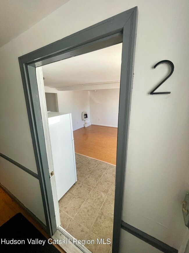 Photo - 434 Warren St