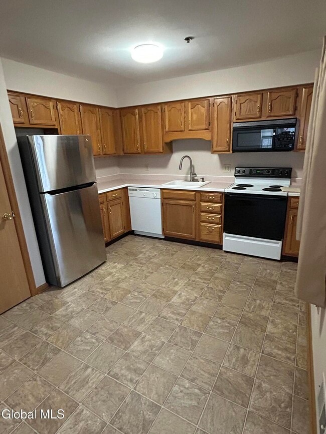 Photo - 55 Elderberry Ct