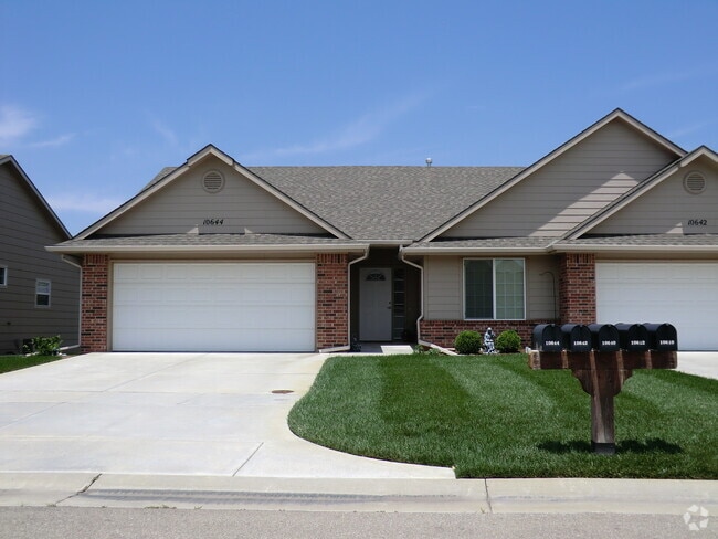 Building Photo - 10644 Hearth Stone Cir Rental